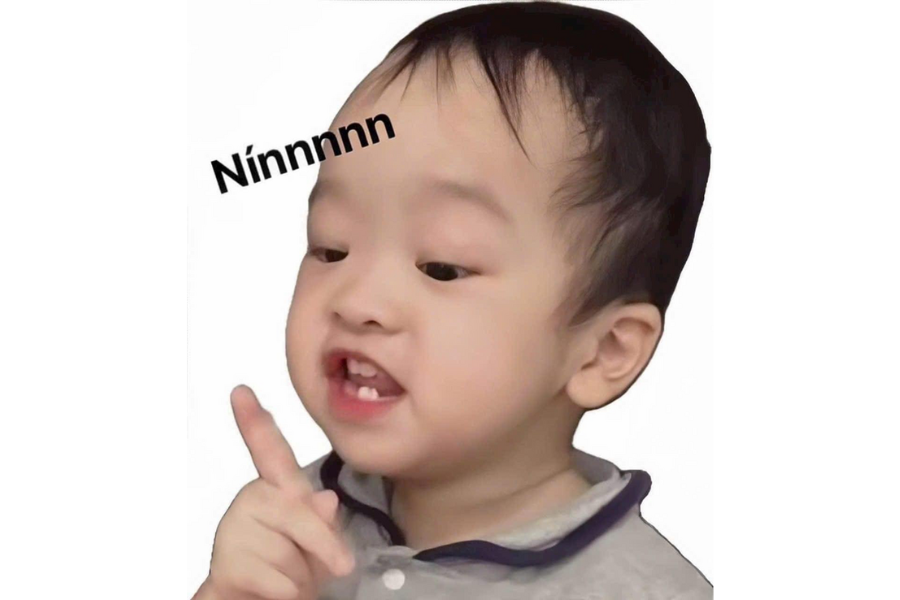 Meme “nín” của bé Danh Hưng hot rần rần trên mạng xã hội